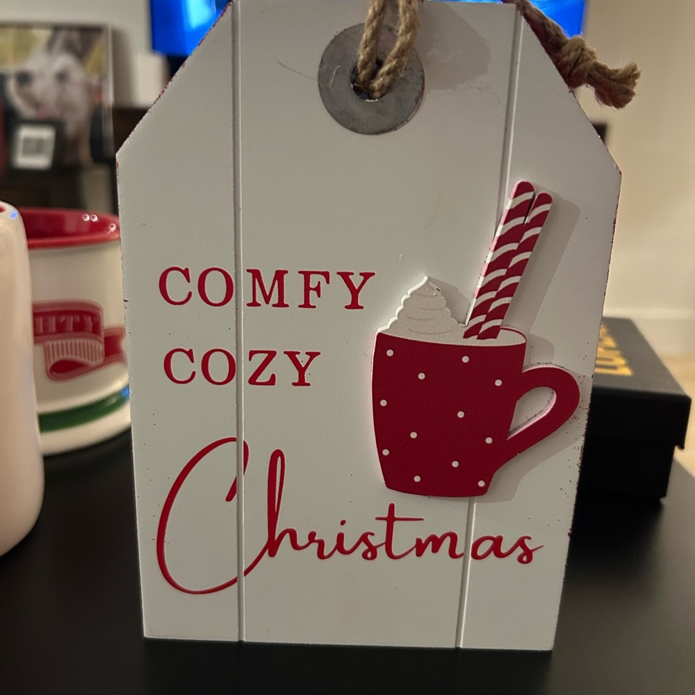 Red and White Christmas Mug Sign